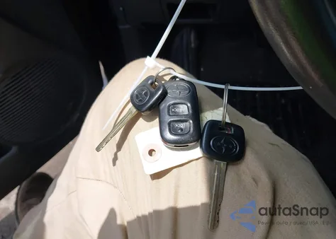 2006 Scion Xb z USA, uszkodzony, nr VIN JTLKT324264082353